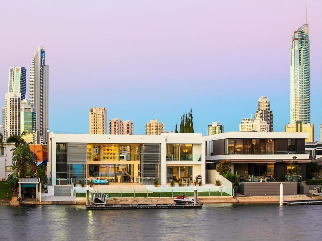 APARTMENT LUXURY WATERFRONT HOME, ГОЛД-КОСТ, QLD